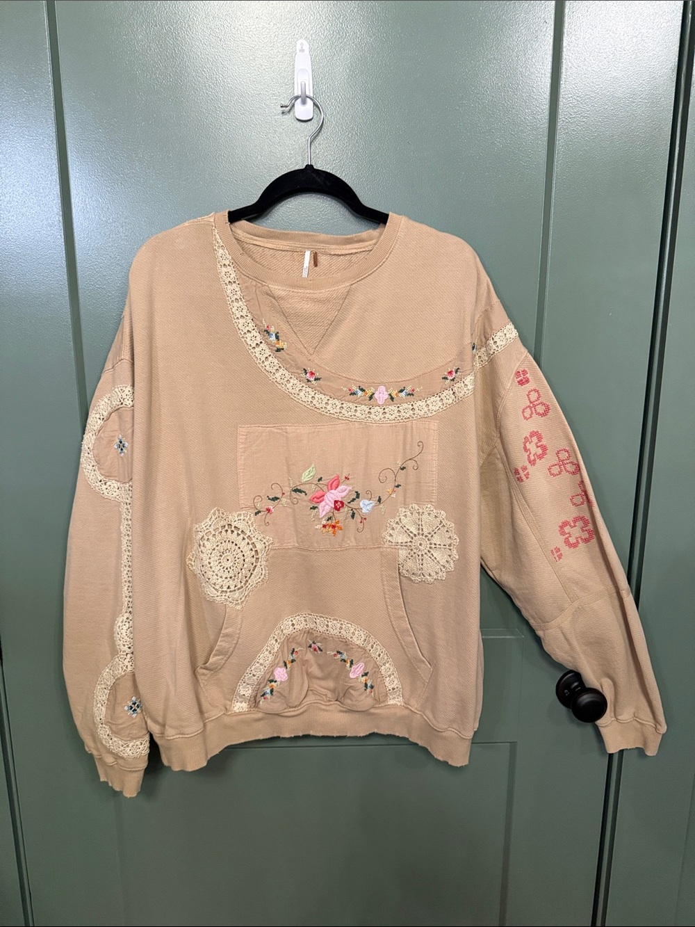 NWOT Free People Beige Embroidered Crochet Pocket Sweatshirt